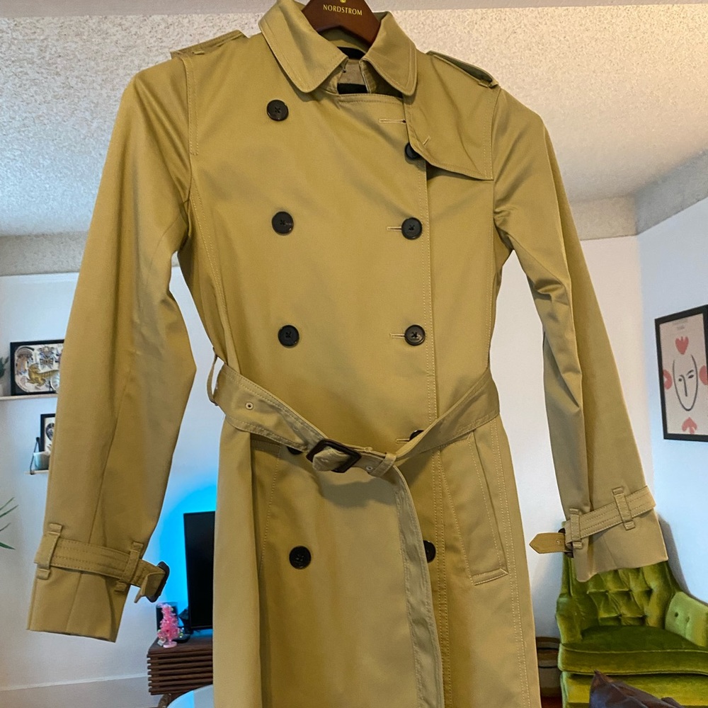 Babaton Tan Coat XXS